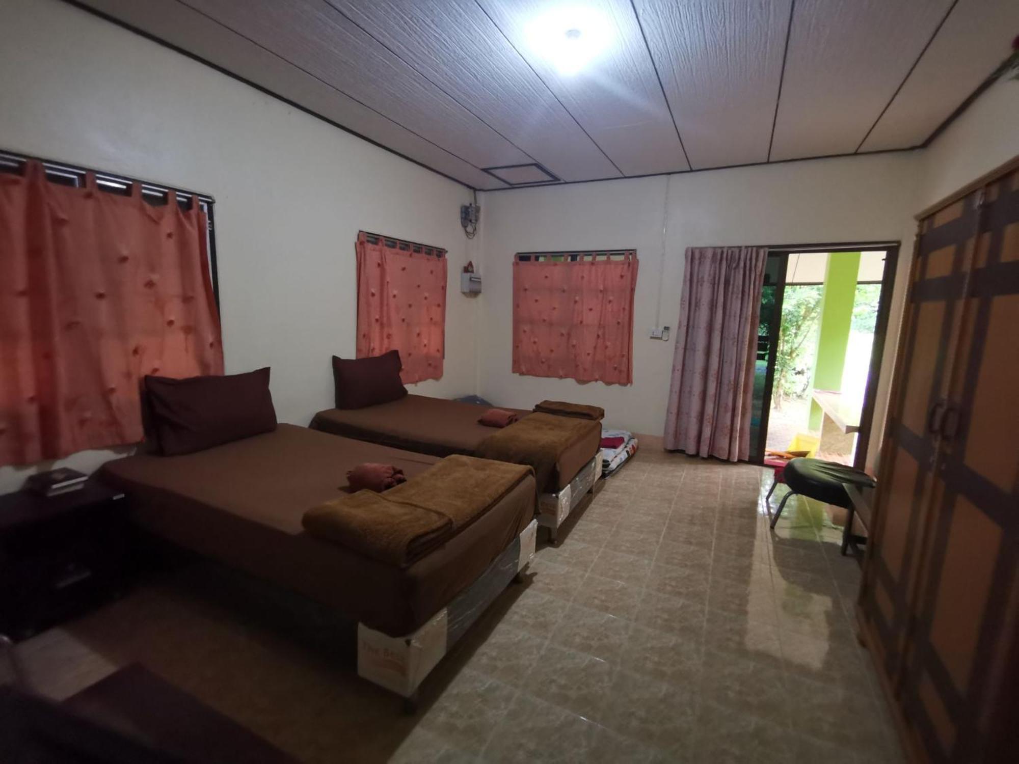 Happy Resort Khanom Habitación foto